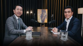 Ông Gaku Echizenya (bên trái)- CEO VietnamWorks